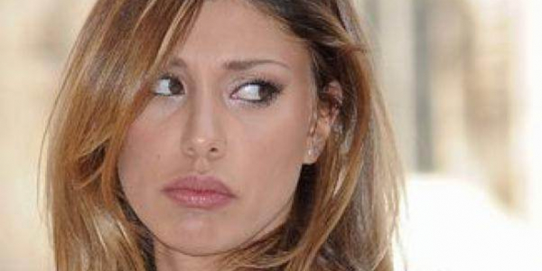 Belen incinta, addio tv! Il ritorno solo dopo il parto